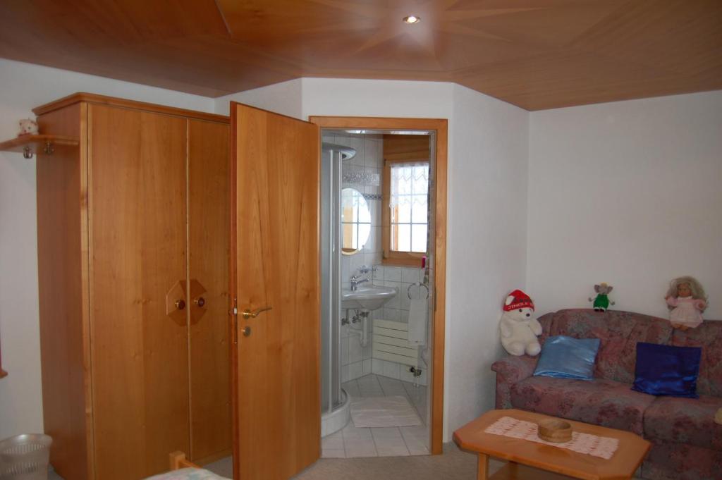 Gasthaus Schäfli Alt St. Johann Zimmer foto
